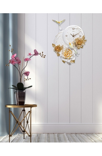 1011 G Kabartma Çiçek Desenli Duvar Saati